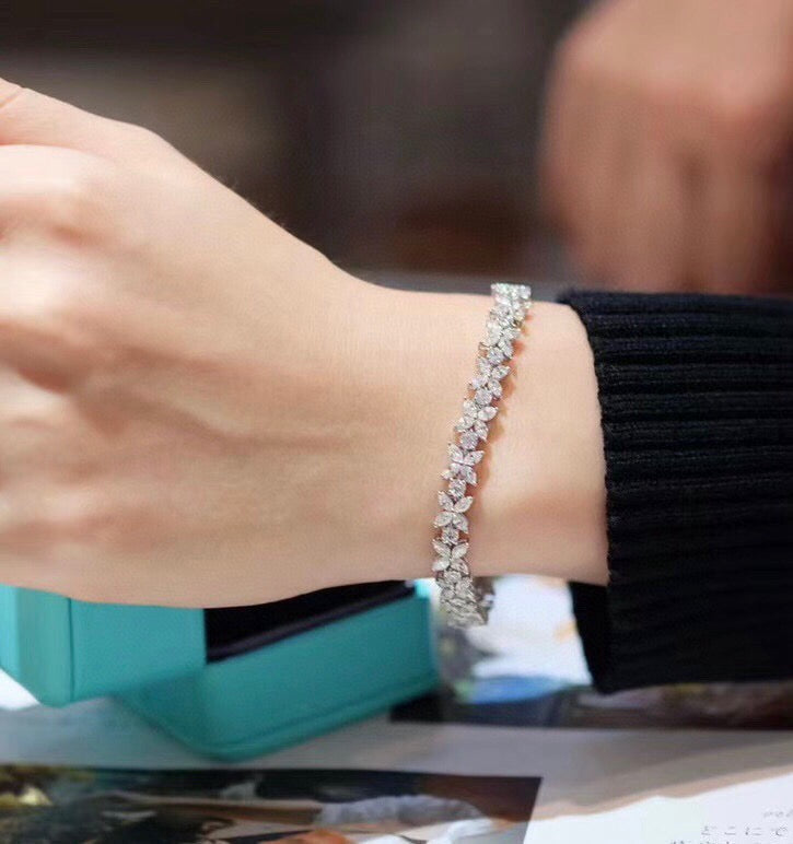 سوار فلورا موزونايت فضه مطلي روديوم – Flora Moissanite Bracelet