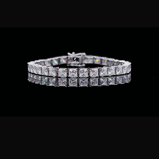 Moissanite Diamond bracelet Princess cut with silver S925 - سوار موزونايت برننس كت على فضه مطليه روديوم 